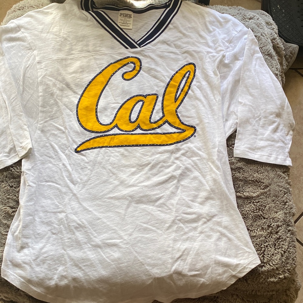 PINK Victoria's Secret White and Yellow Short Sleeve Tee